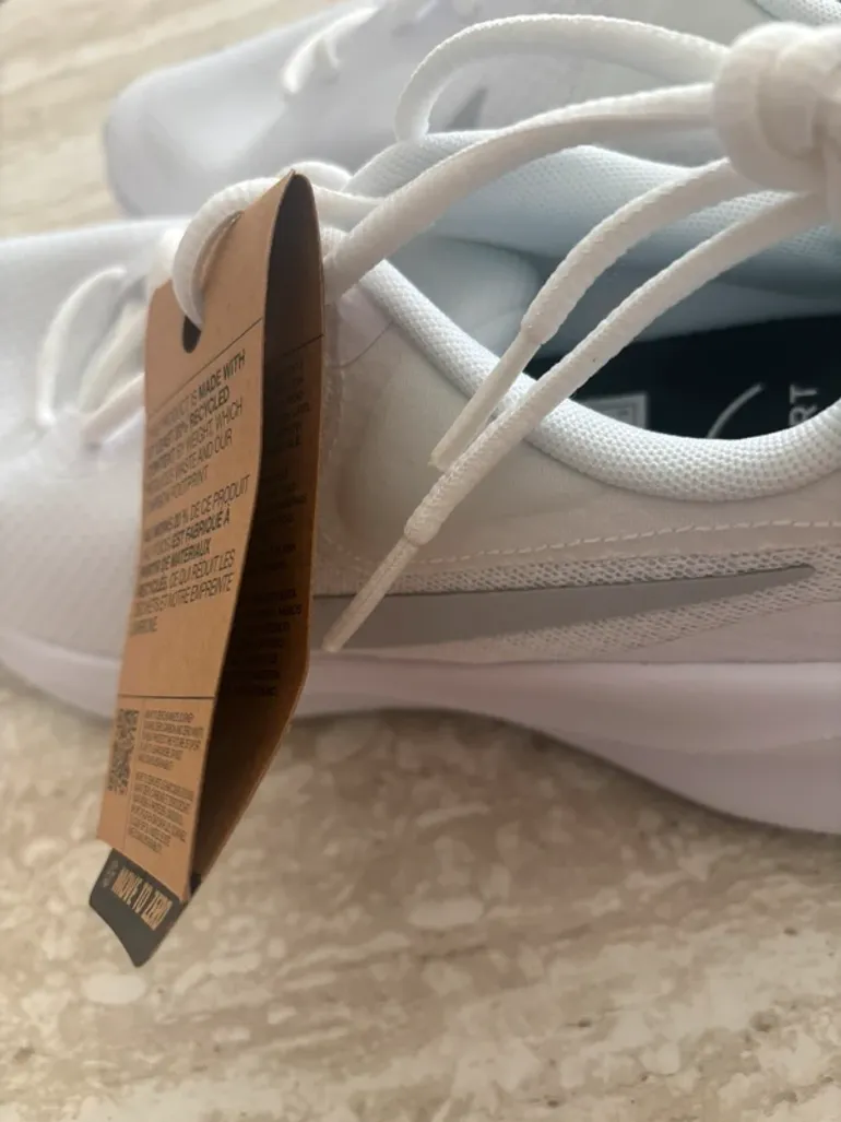 Used Nike Revolution 7 bike — image 5 of 6
