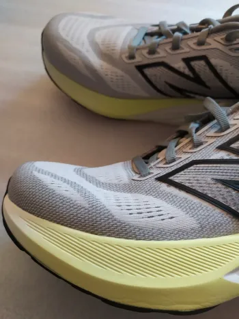 New Balance Fresh Foam M880 bike d'occasion — image 7 sur 7