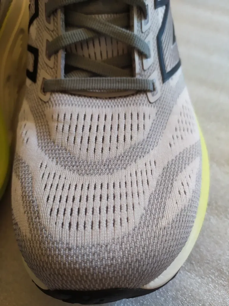 New Balance Fresh Foam M880 bike d'occasion — image 4 sur 7