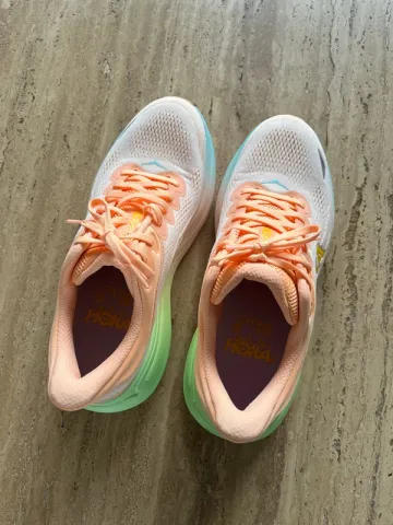 Hoka Bondi 9 Running Shoes usato