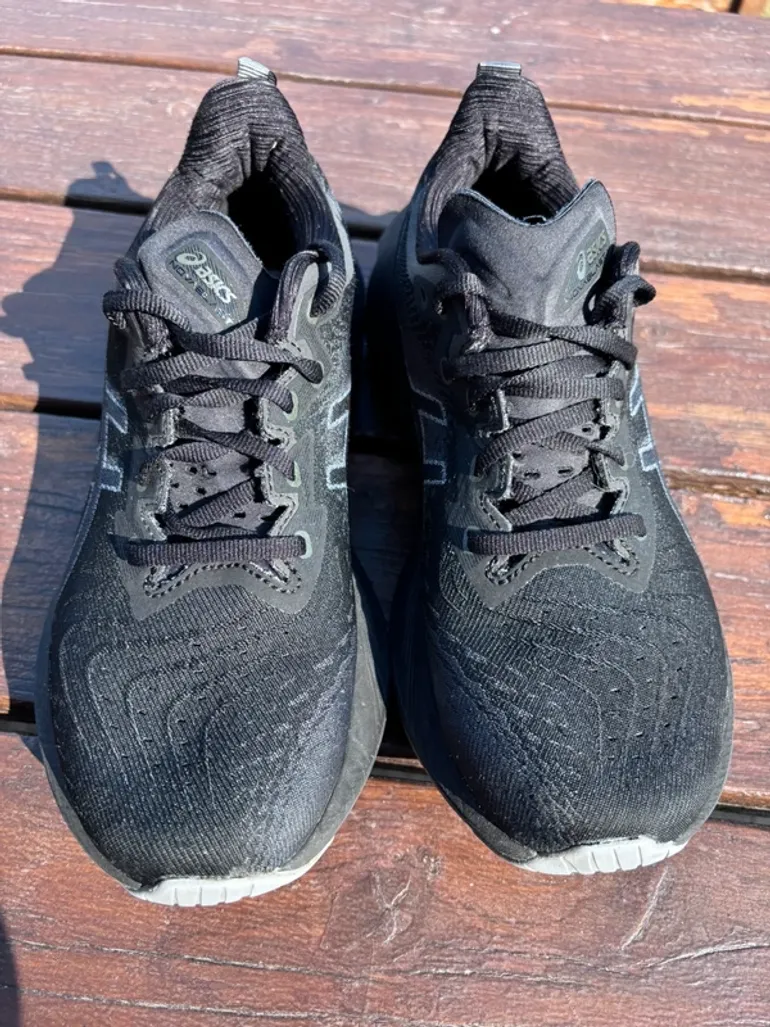 Used Asics Novablast 5 bike — image 2 of 7