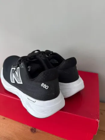 Tweedehands New Balance 880 bike — afbeelding 5 van 8
