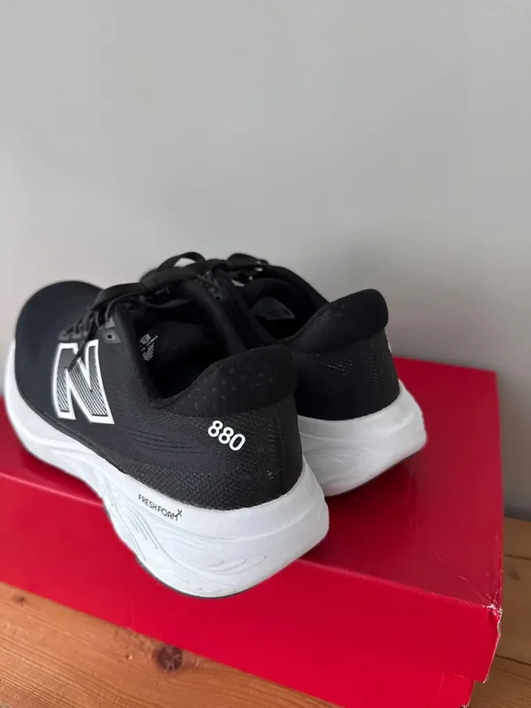 Tweedehands New Balance 880 bike — afbeelding 5 van 8