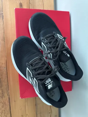 Tweedehands New Balance 880 bike — afbeelding 3 van 8
