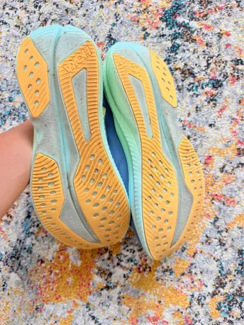 Used Hoka Mach 6 bike — image 5 of 6