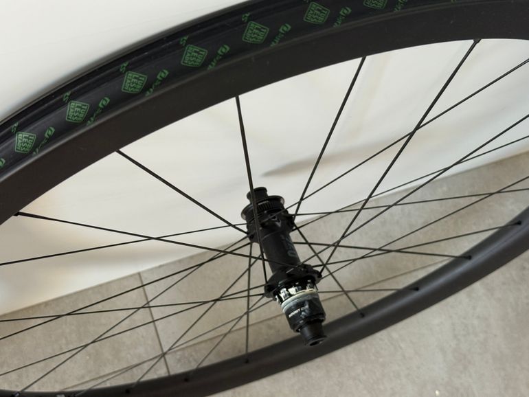 Brugt Syncros Capital 1.0s 40mm Wheelset bike — billede 4 af 6