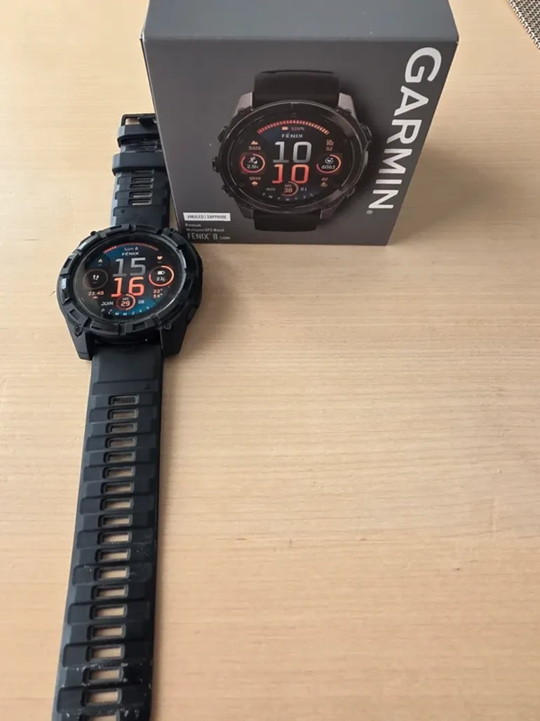 Used Garmin fenix 8 bike — image 3 of 4