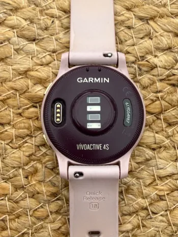 Garmin Vivoactive 4 S bike d'occasion — image 4 sur 5