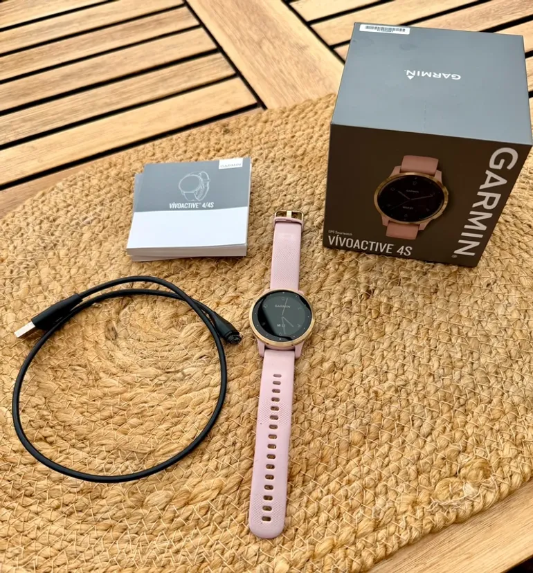 Garmin Vivoactive 4 S bike d'occasion — image 2 sur 5