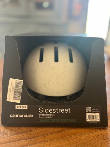 Używany Cannondale Sidestreet urban helmet Cycling Accessories