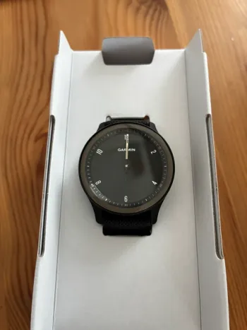 Garmin vívomove Sport bike d'occasion — image 2 sur 4
