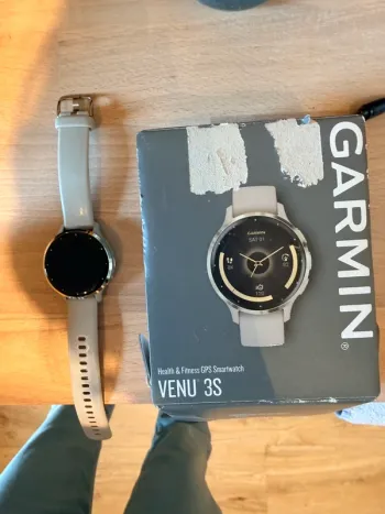 Gebrauchtes Garmin Venu 3S Electronics