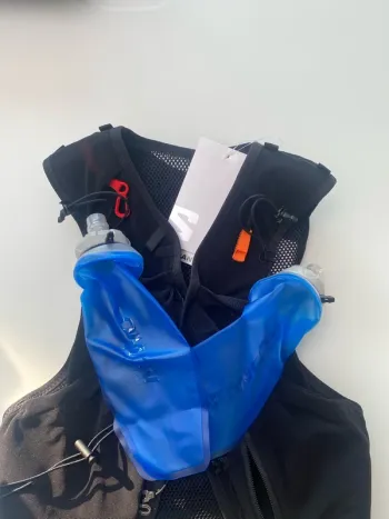 Used Salomon ADV Skin 5 set bike — image 9 of 15