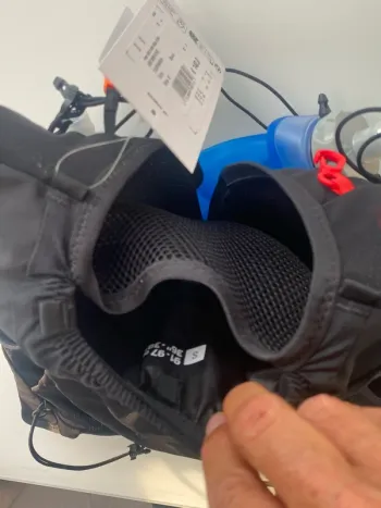 Used Salomon ADV Skin 5 set bike — image 12 of 15
