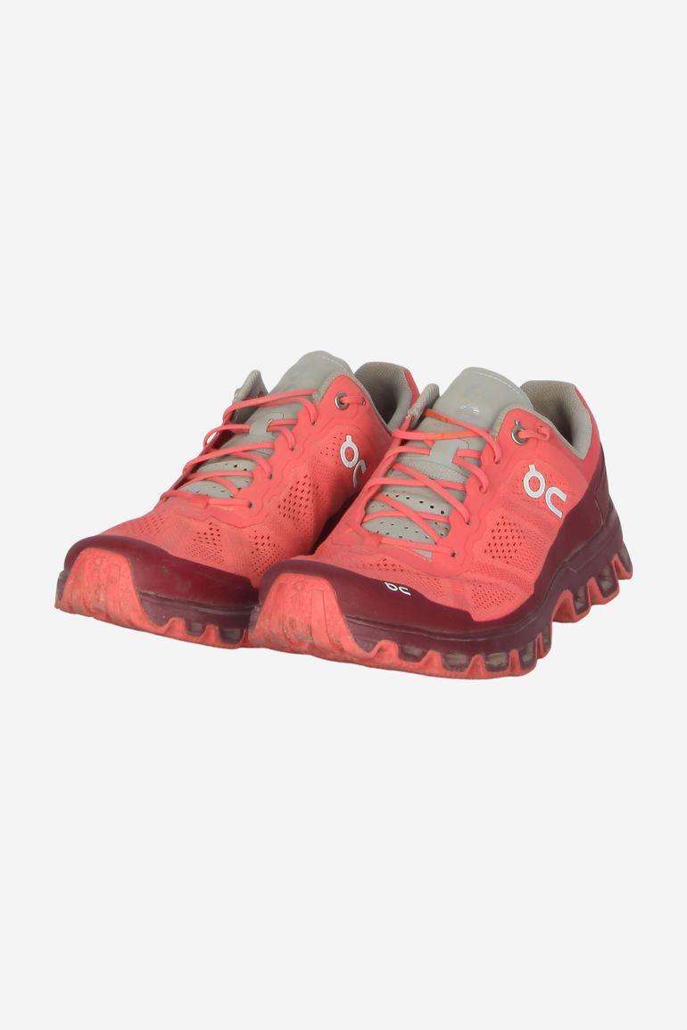 Used Asics Laufschuhe & Trailrunningschuhe Damen bike — image 3 of 3