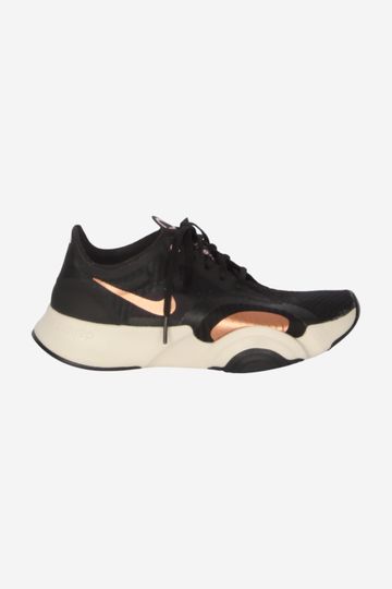 Gebrauchtes Nike Trailrunningschuhe für Damen Running Shoes