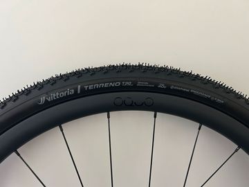 Used OQUO Road Control RC30TEAM 2026 bike — image 2 of 3