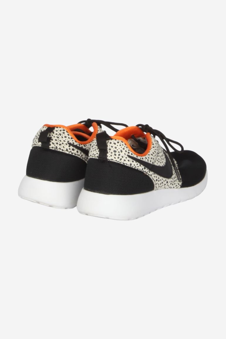 Used Nike Laufschuhe & Trailrunningschuhe für Damen bike — image 2 of 3