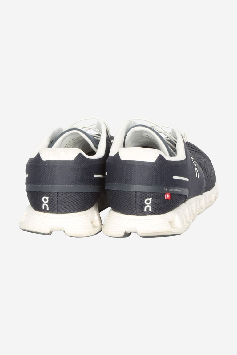 Tweedehands On Running On Trailrunning Shoes bike — afbeelding 2 van 3