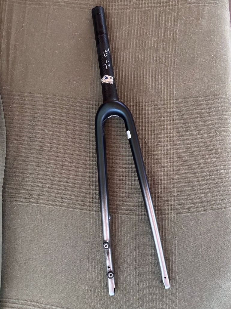Brugt Specialized Æthos Carbon Fork 2022 bike — billede 2 af 4
