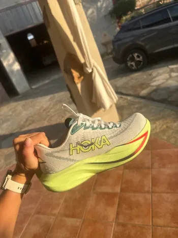 Used Hoka Mach 7 bike — image 3 of 8