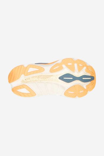 Used Saucony Trailrunning Shoes Women bike — image 3 of 3