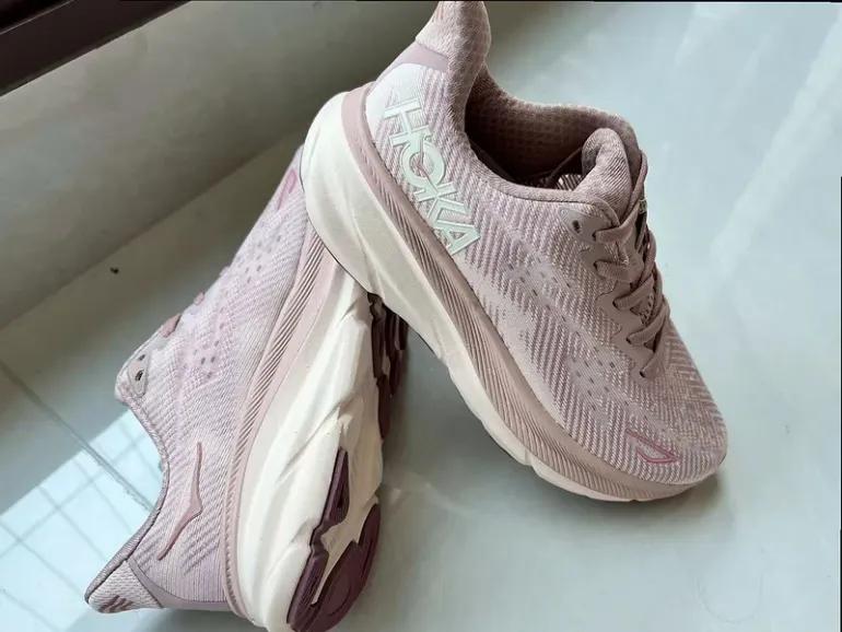 Used Rose Hoka Laufschuhe bike — image 3 of 5
