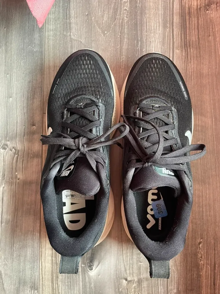 Used Nike Vomero 18 bike — image 2 of 5