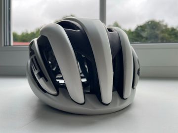Używany MET Trenta 3K Carbon Helmet 2024 Cycling Accessories