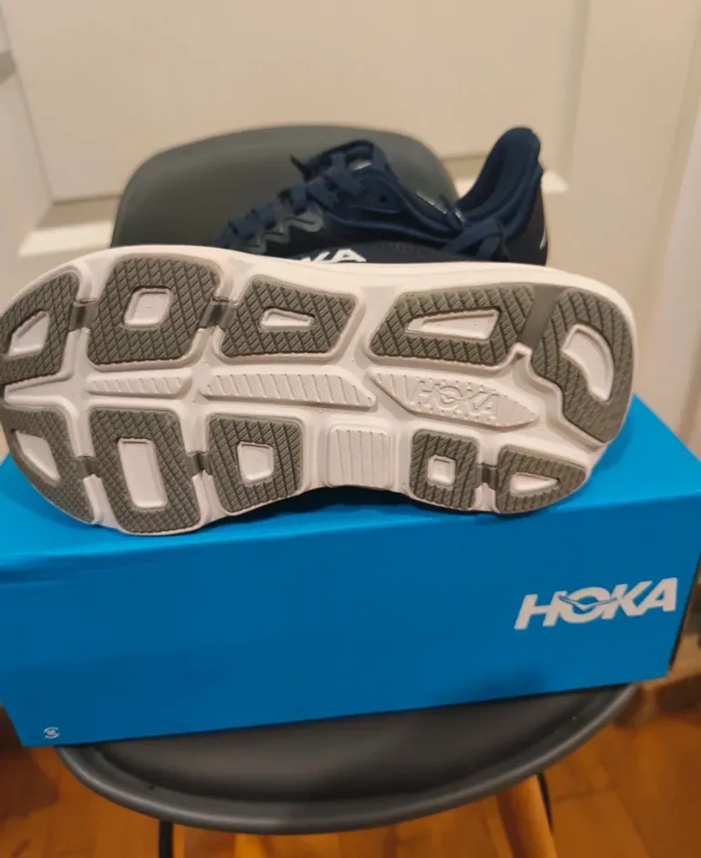 Used Hoka Bondi 9 2025 bike — image 4 of 6