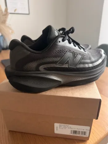 Used New Balance Ellipse bike — image 2 of 3