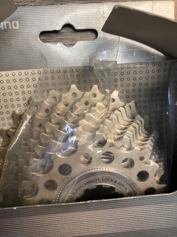 Used Shimano Cassette Ultegra 10v 16-27 bike — image 5 of 5