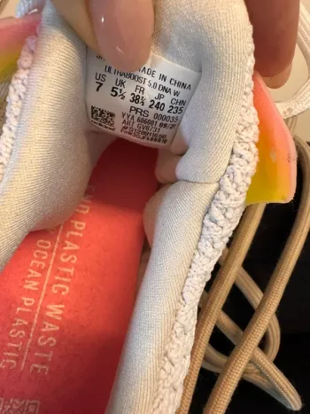 Used Adidas Ultra Boost bike — image 6 of 6
