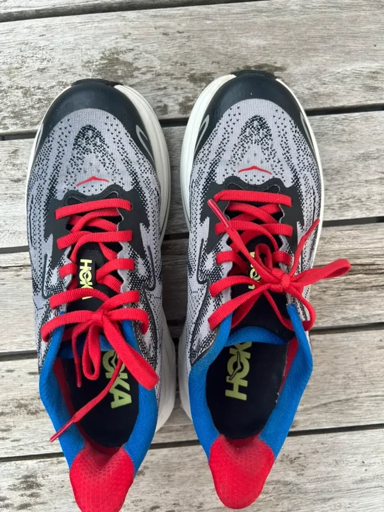 Used Hoka Clifton 10 bike — image 6 of 9