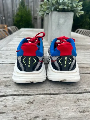 Used Hoka Clifton 10 bike — image 5 of 9