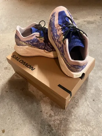 Used Salomon Aéro Glide 4 GRVL Running Shoes