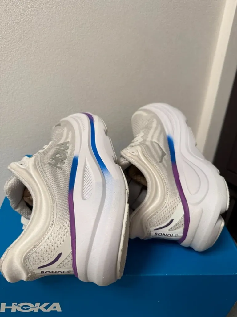 Used Hoka Shoes Size 40 bike — image 4 of 6