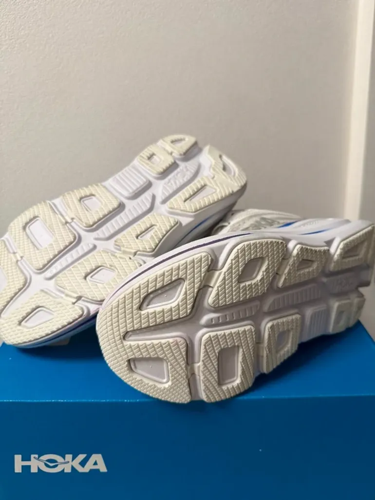 Used Hoka Shoes Size 40 bike — image 5 of 6