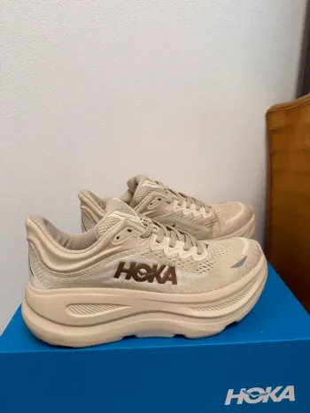 Used Hoka Shoes size 38 Running Shoes