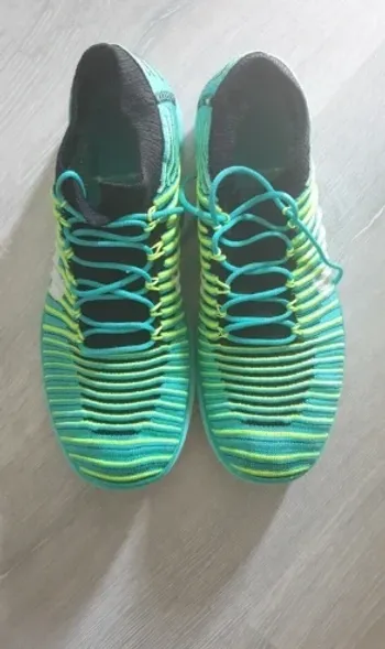 Used Simple Free RN Motion Flyknit bike — image 2 of 3