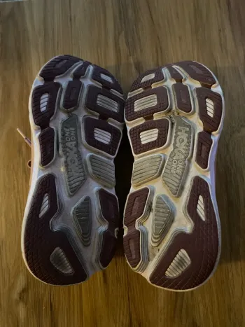 Hoka Bondi 7 bike d'occasion — image 3 sur 4