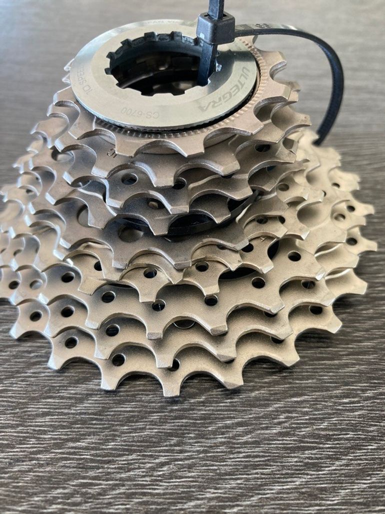 Used Shimano Cassette Ultegra 10v 12-25 bike — image 3 of 5
