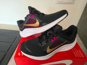 Tweedehands Nike Quest bike — afbeelding 2 van 11