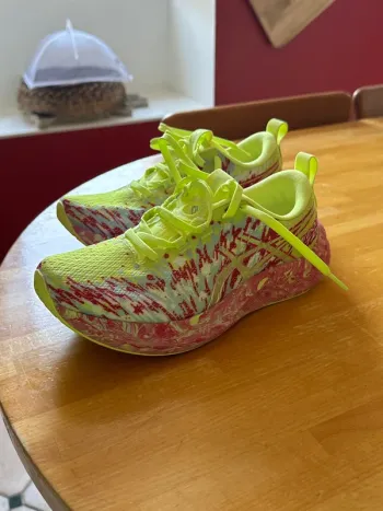 Asics Noosa 16 Running Shoes d'occasion