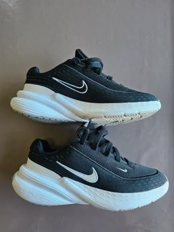 Nike noires bike d'occasion — image 3 sur 7