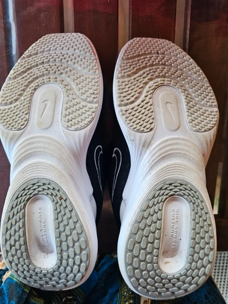 Nike noires bike d'occasion — image 7 sur 7