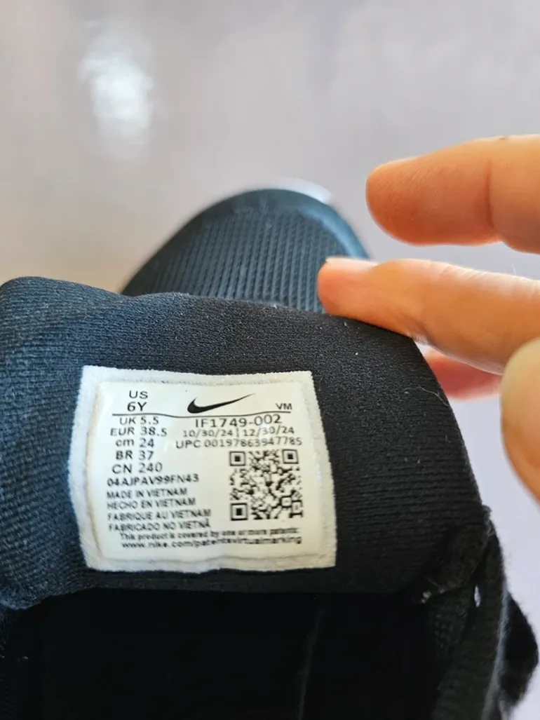 Nike noires bike d'occasion — image 2 sur 7