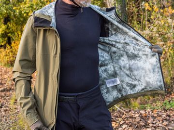 Used Fox Ranger Water Jacket 2026 bike — image 3 of 5