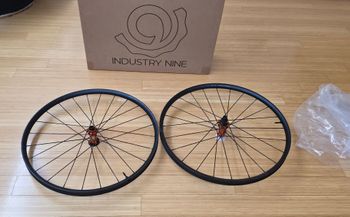 Używany Industry Nine Solix Xc V2 29 Boost Wheels 2026 Wheels