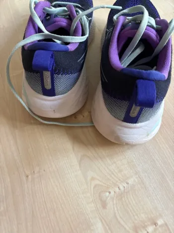 Used Asics Gel Cumulus 2025 bike — image 3 of 4
